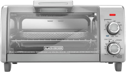 Silver Black+Decker toaster oven with clear door