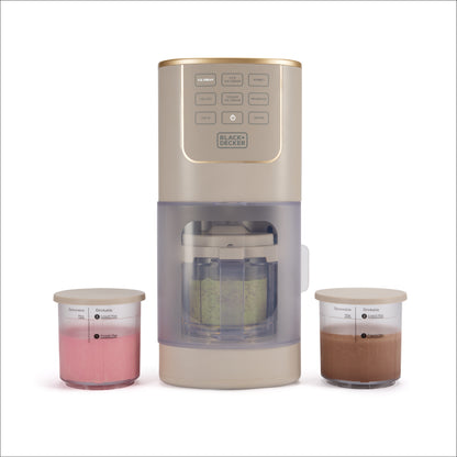 Black & Decker coffee maker with two cups on a white background