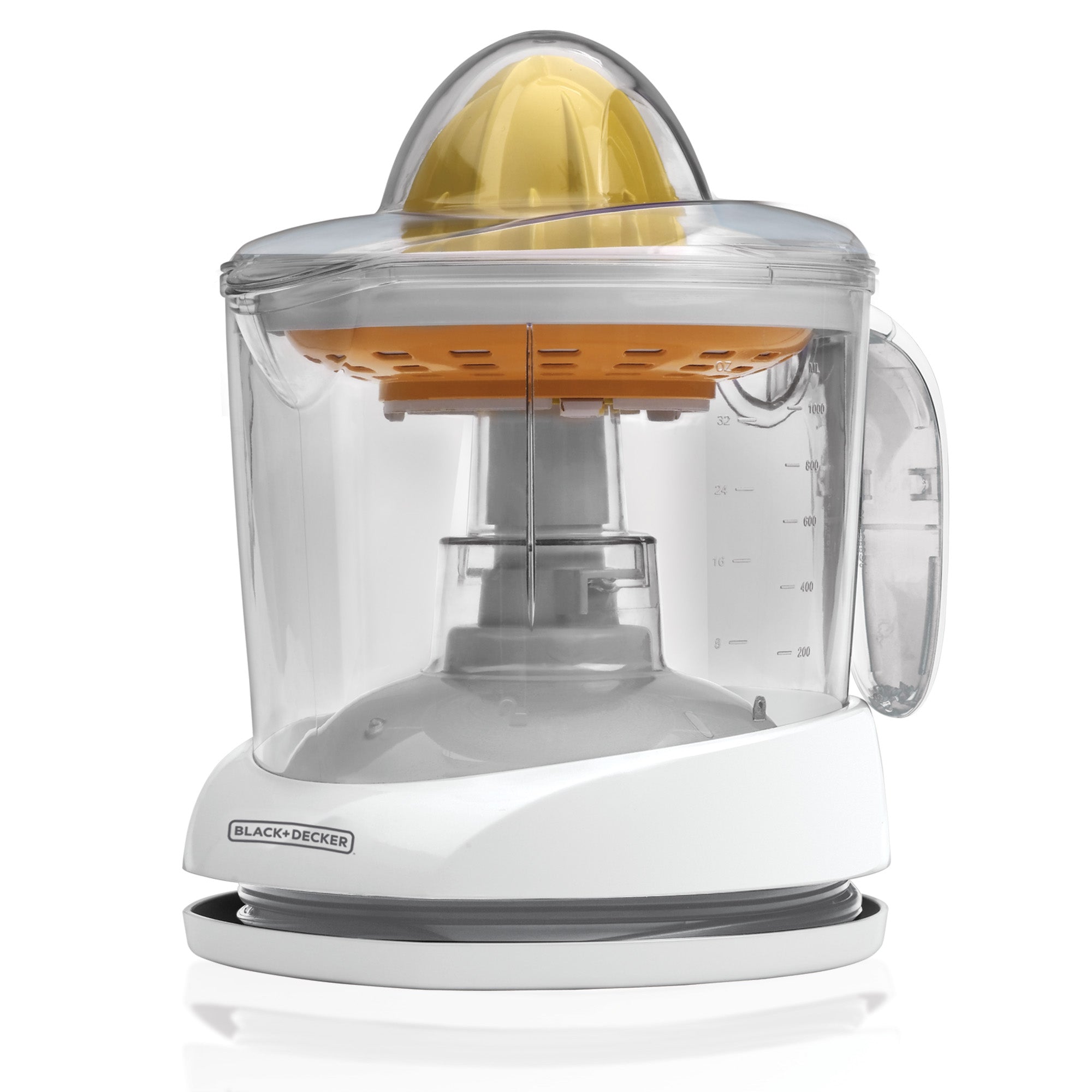White Black & Decker juicer on a white background